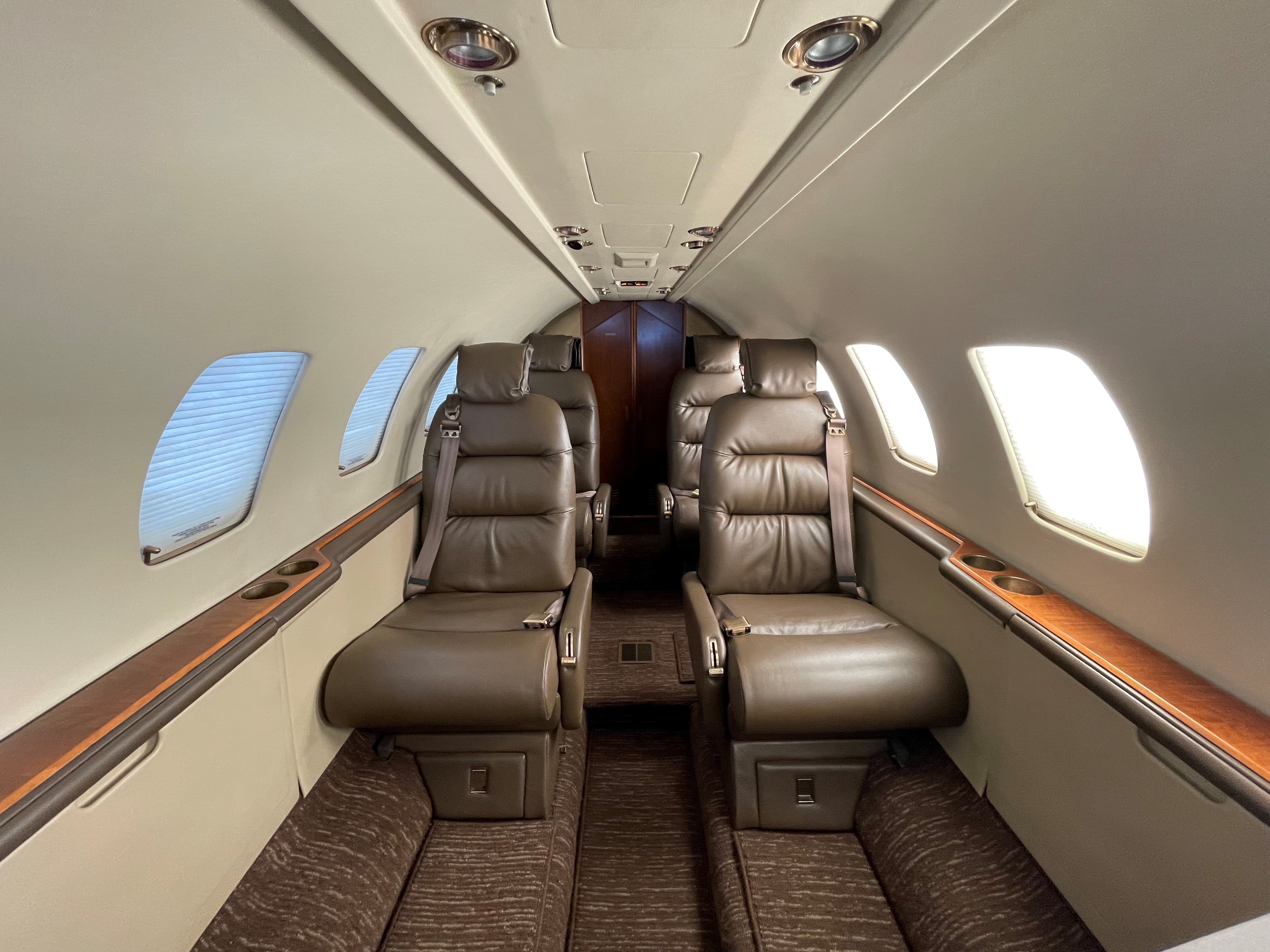 Citation Ultra N204BG cabin detail