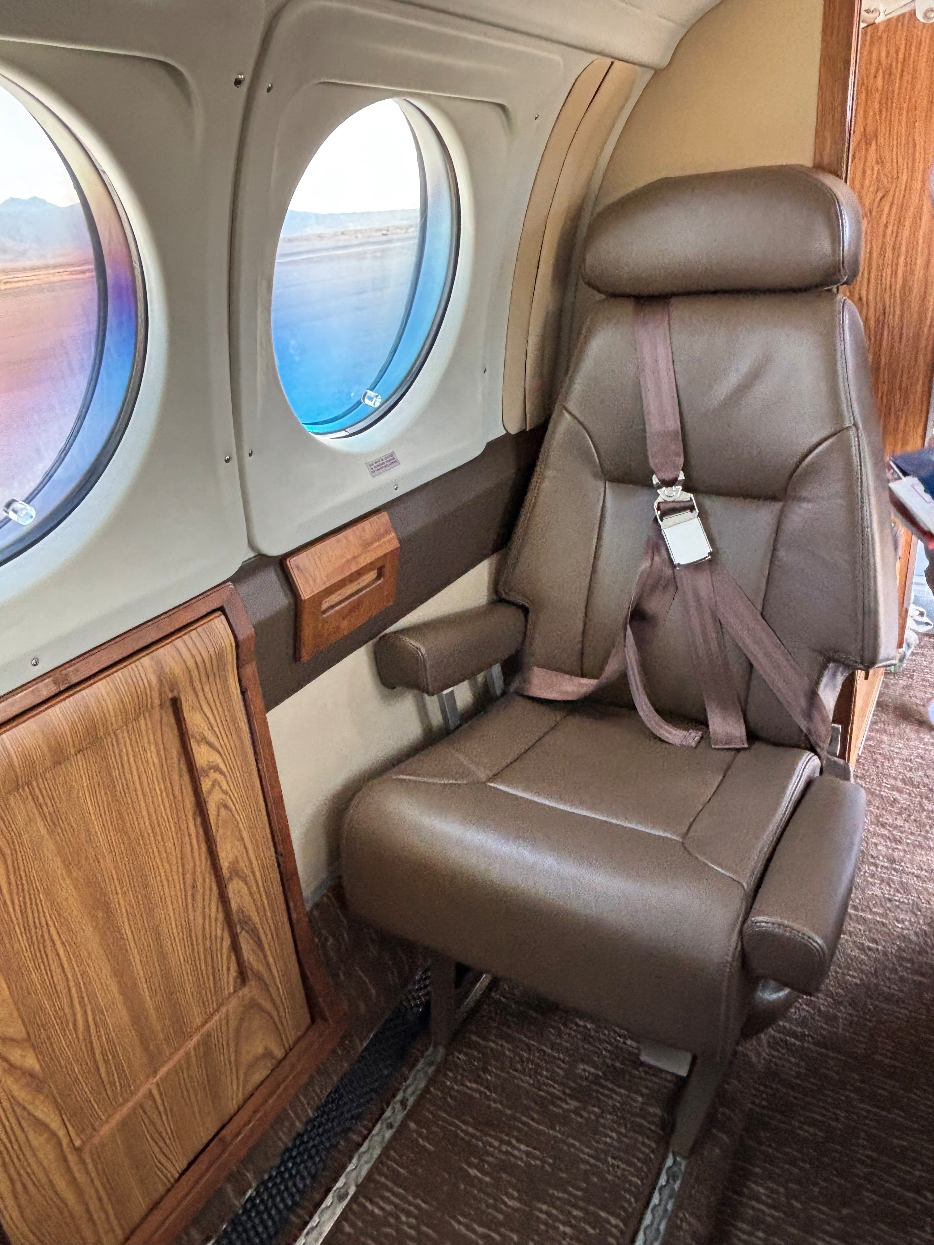 King Air 200 N501EB refurbished interior seating